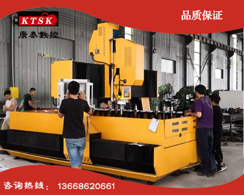 龍門數控鑽​銑床結構特點（diǎn）